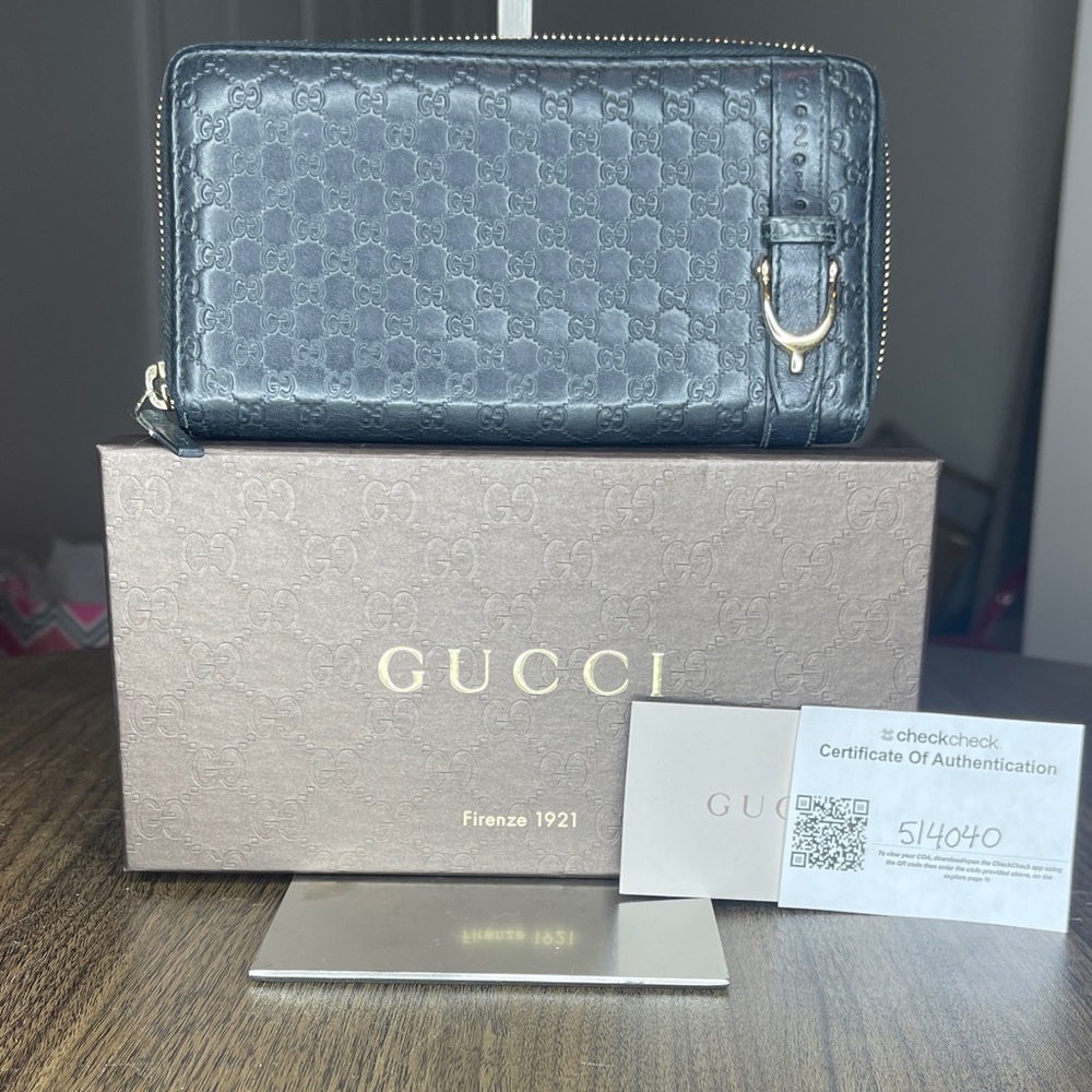 Gucci Micro Guccisima Zippie Leather Wallet with COA and Box
